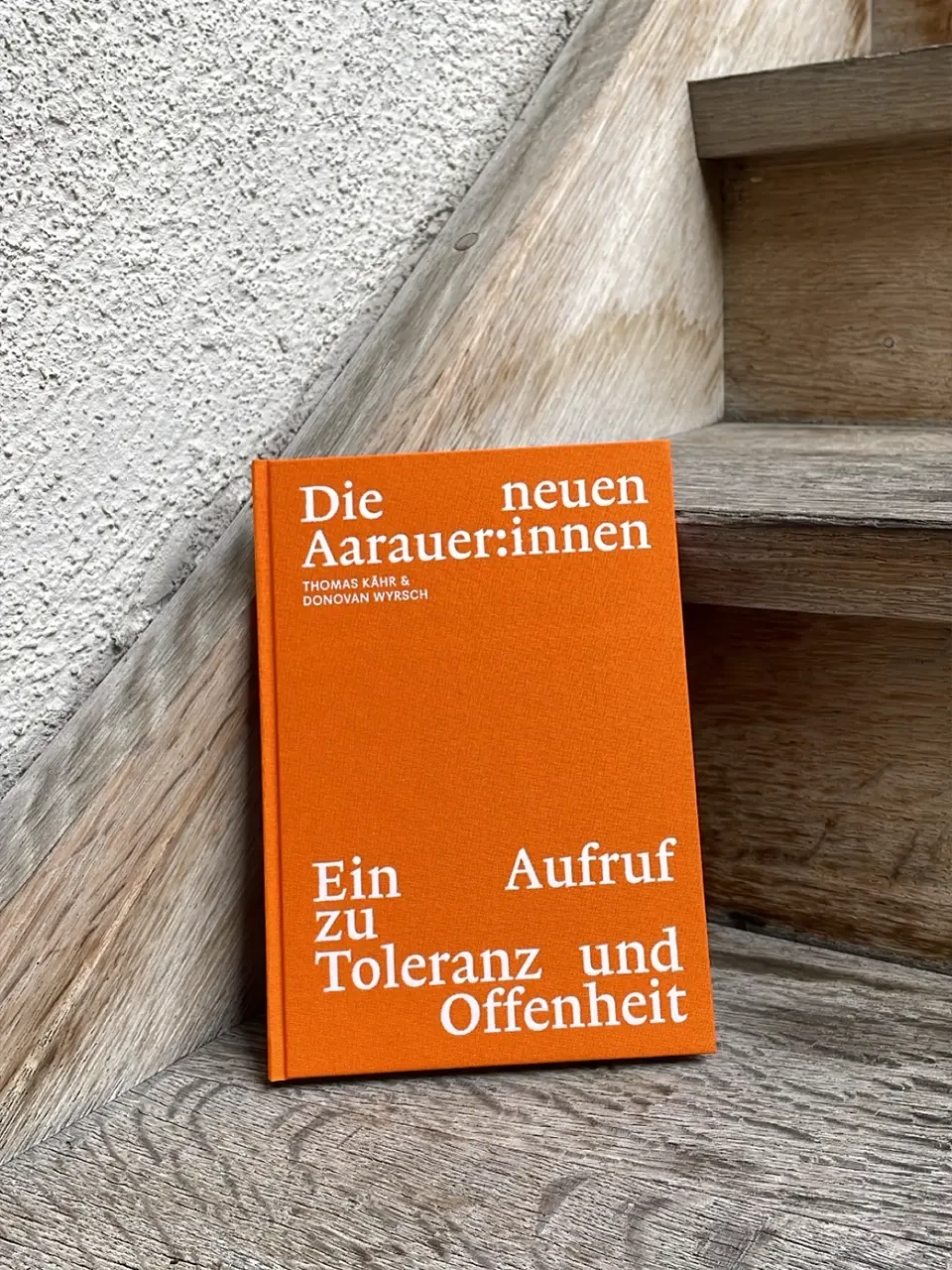 Fotografie vom Buch &laquo;Die neuen Aarauer:innen&raquo;